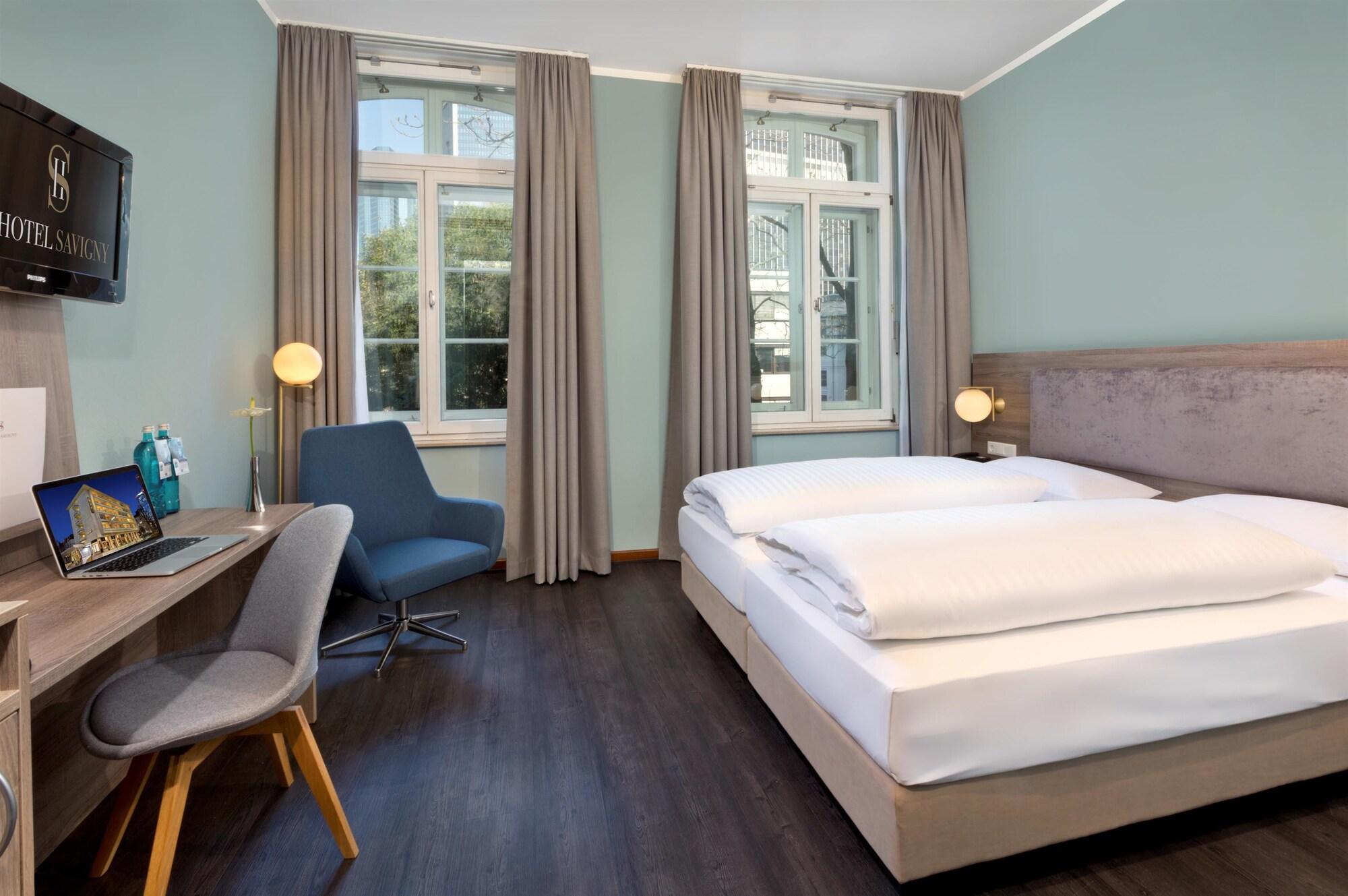 Hotel Savigny Frankfurt City Франкфурт-на-Майне Экстерьер фото